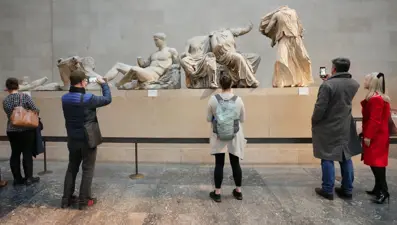 250 yıllık tartışma yeniden alevlendi: İngiltere ve Yunanistan karşı karşıya