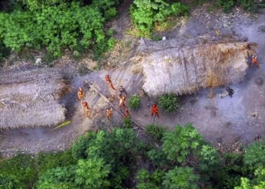 Dünyanın en izole toplumuna ev sahipliği yapan girmenin yasak olduğu ada 6