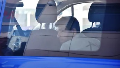 Gürültü nedeniyle uyaran komşusunu öldürdü