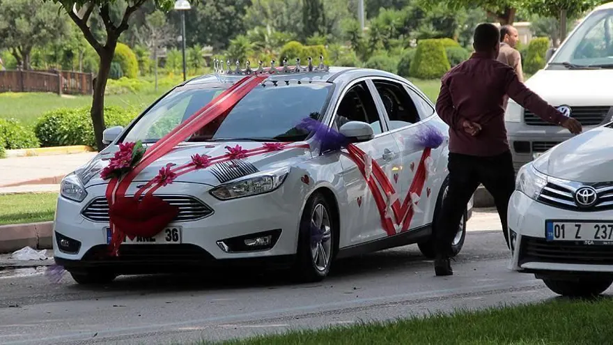 TRAFİKTE YOL KAPAMA CEZASI NE KADAR? 5 TRAFİKTE YOL KAPAMA CEZASI NE KADAR? 5