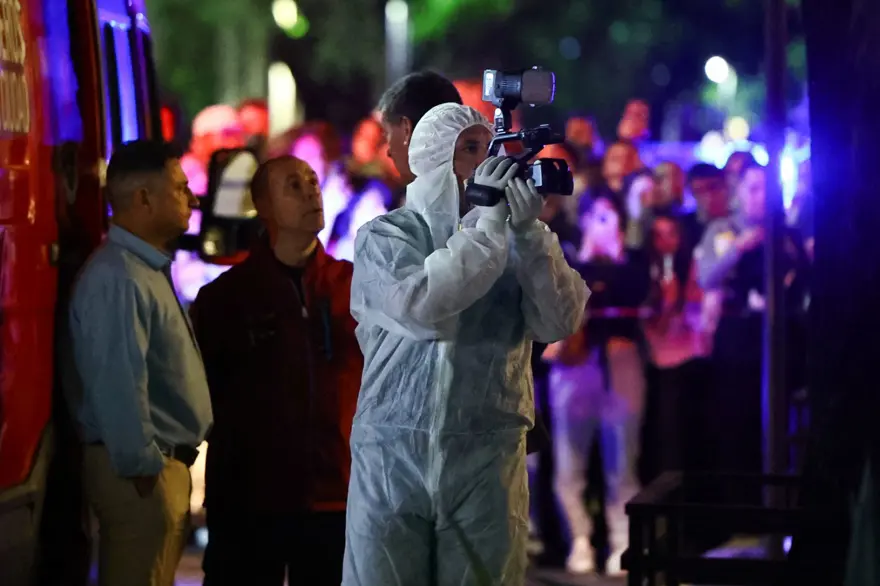 One Direction grubunun eski üyesi Liam Payne balkondan düşerek öldü 1 One Direction grubunun eski üyesi Liam Payne balkondan düşerek öldü 1