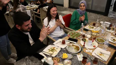 İftar sonrası tatlıcılara rağbet: Ramazan ayı iftarı sevindirdi