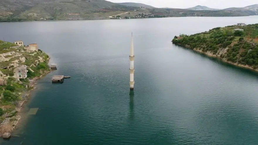 EŞSİZ LEZZETLERE YOĞUN İLGİ 3 EŞSİZ LEZZETLERE YOĞUN İLGİ 3