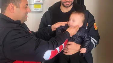 Bir yaşındaki bebek evde kitli kaldı