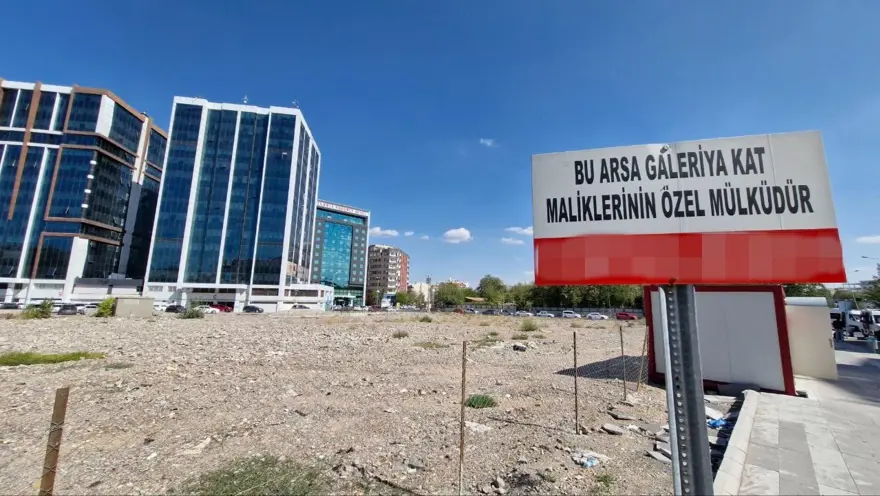 89 kişiye mezar olan Galeria Sitesi için yeni karar 3