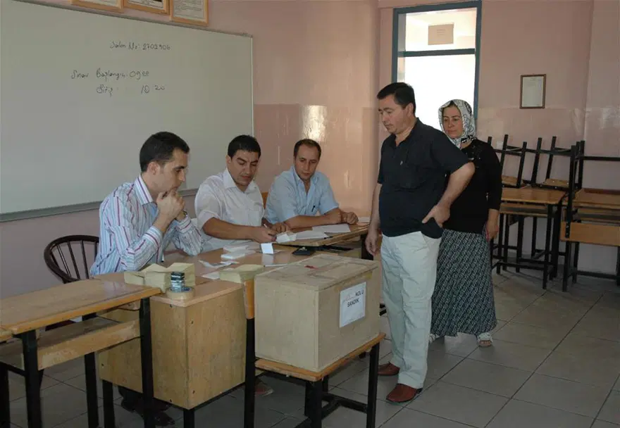 Türkiye sandık başındaydı 