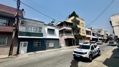 Silah sesleri ekipleri harekete geçirdi: Anne kız ölü bulundu