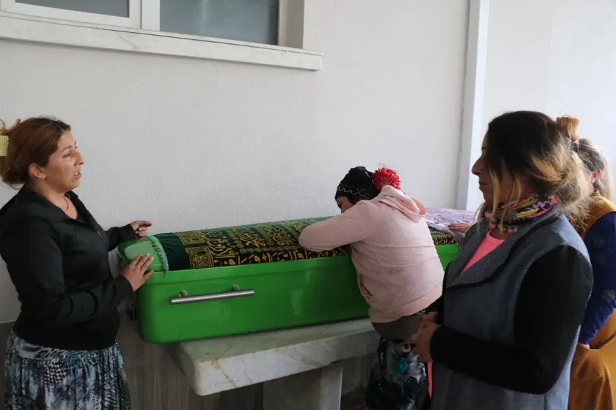 “NEDEN BÖYLE YAPTINIZ, BANA CEVABINI VERİN” 6 “NEDEN BÖYLE YAPTINIZ, BANA CEVABINI VERİN” 6