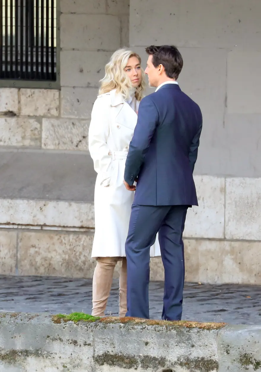 Tom Cruise ile Vanessa Kirby’nin samimi anları 5