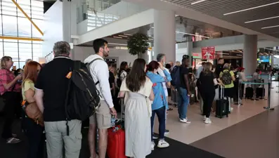 İstanbul Havalimanı'nda bayram yoğunluğu: Bin 642 uçuş gerçekleştirilecek