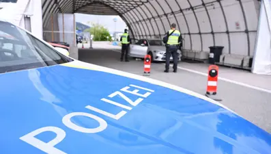 Almanya-Çekya sınırında bir kişi, polis kurşunuyla öldü