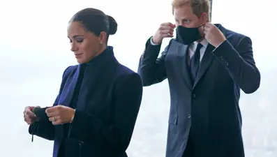 Prens Harry ve Meghan Markle, Tomdaya ile buluştu