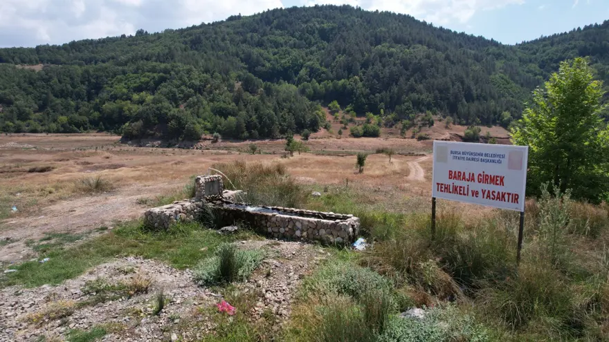 Su ihtiyacını karşılayan 2 önemli barajdan biri: Tamamen kurudu 2