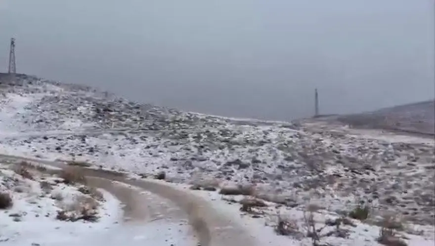 Antalya'da iki mevsim bir arada yaşanıyor 6 Antalya'da iki mevsim bir arada yaşanıyor 6