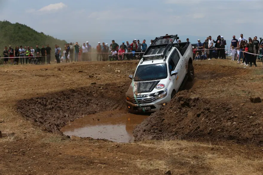 Yaylada off-road yarışlarına yoğun ilgi 11 Yaylada off-road yarışlarına yoğun ilgi 11