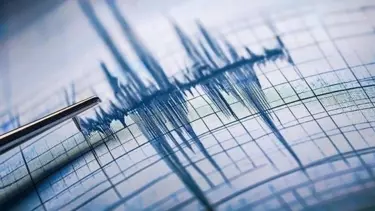 Sındırgı'da 4 büyüklüğünde deprem