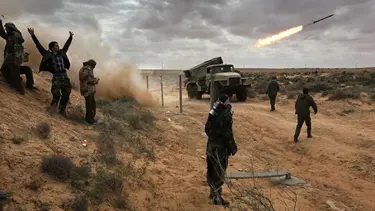 Fransa 5 savaş uçağı ve 2 helikopteri vurdu
