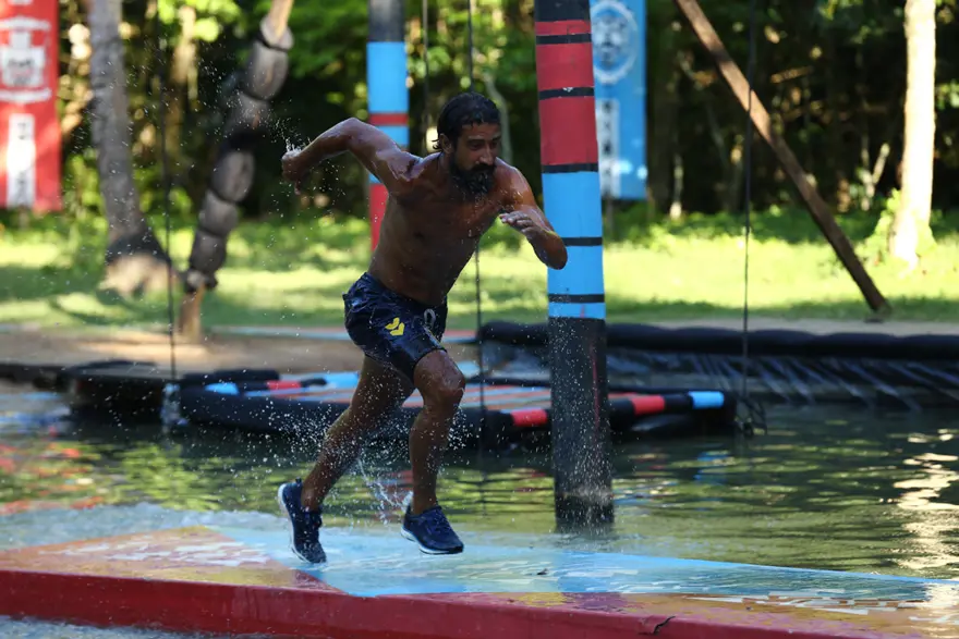 Serhat Akın Survivor finaline bir adım kala veda etti (Survivor Serhat Akın kimdir?) 3