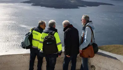 Yunanistan hazırlanıyor: Santorini'ye "kaçış limanı" inşa ediliyor!