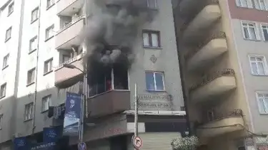 Güngören'de kombi patladı, yangın çıktı