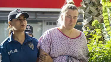 Yeni doğan bebeğini havalimanı klozetine atmıştı: Cezası belli oldu