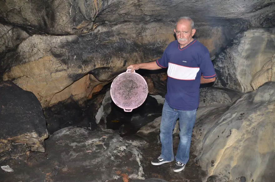 Antalya'da birinci derece sit alanı definecilerin hedefi oldu 1