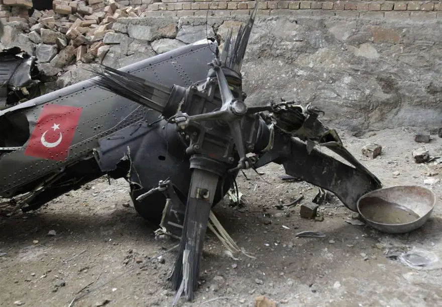 Afganistan'da 12 Türk askeri şehit 24