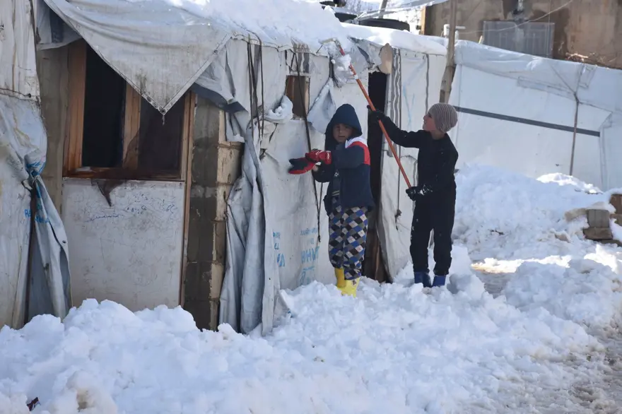 60 bin Suriyeli mülteci hayatta kalma mücadelesi veriyor 12