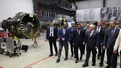 Bakan Güler, Atatürk Havalimanı'nda THY'yi ziyaret etti