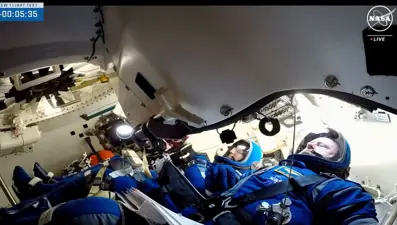 9 ayın ardından dönüş yolculuğu başladı: Astronotlar ISS'ten ayrıldı!