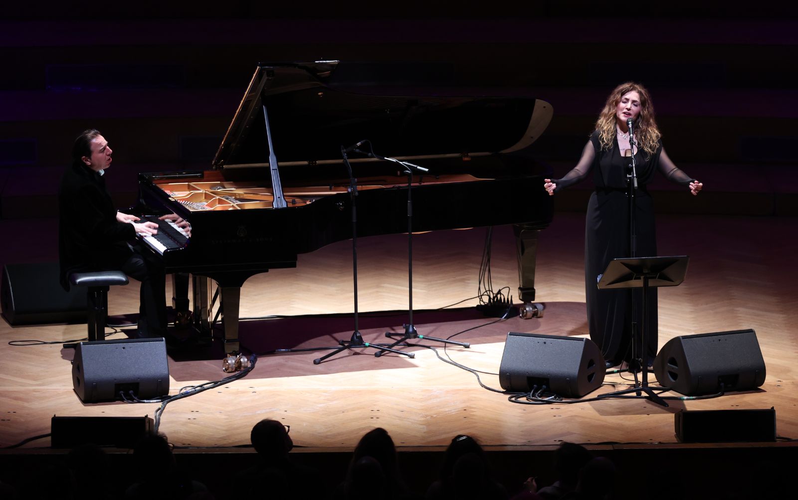 Fazıl Say ve Serenad Bağcan depremzedeler için Brüksel'de konser verdi