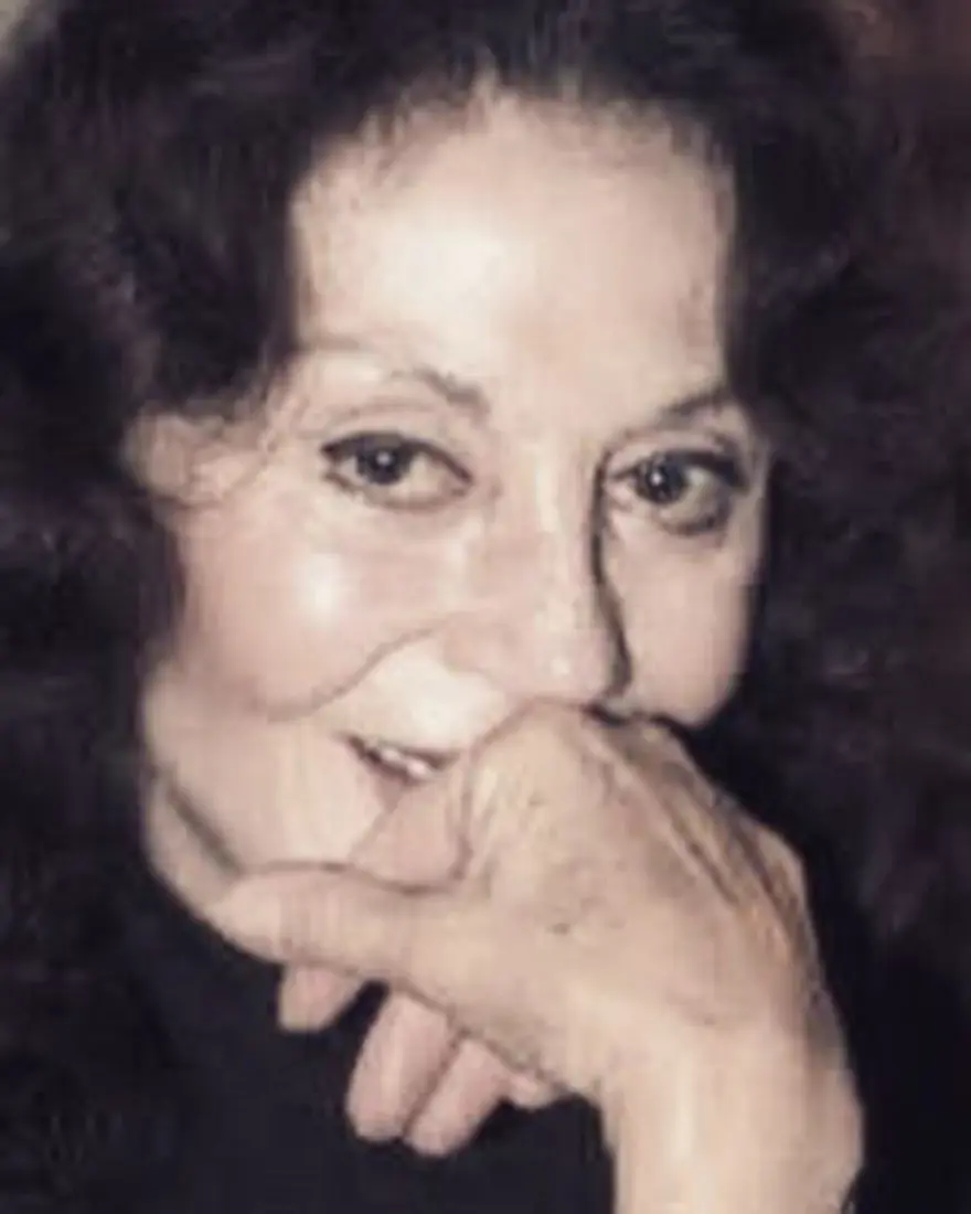 Sanatçı dostlarından Yıldız Kenter paylaşımları 23