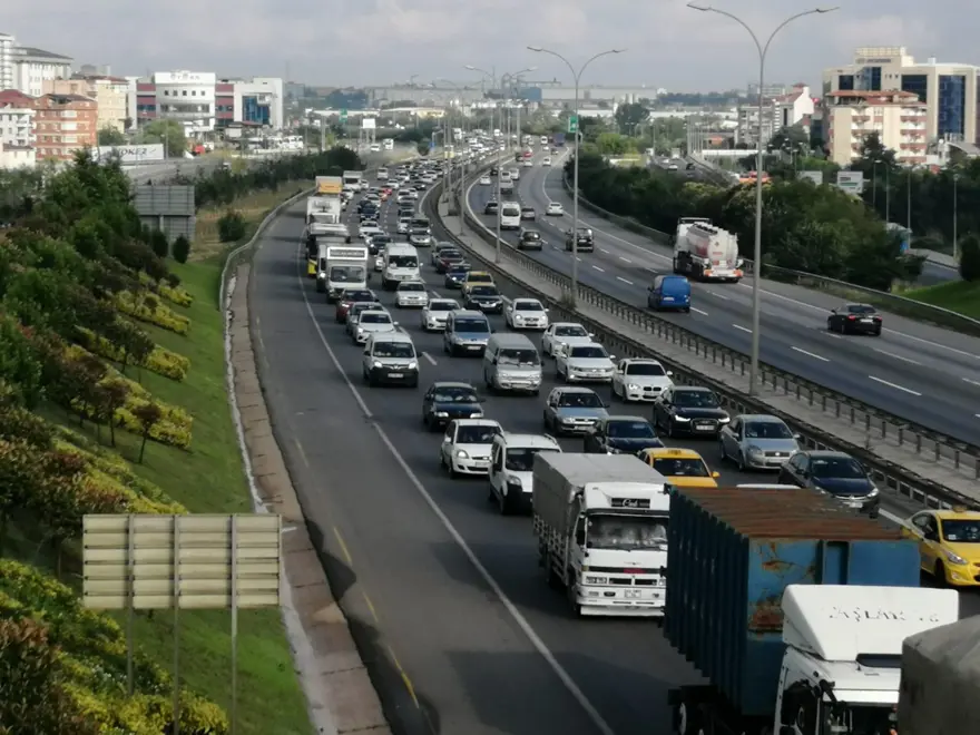 2024 yılı Motorlu Taşıtlar Vergisi (MTV) yüzde 58 zamlandı: Hangi araç sahibi ne kadar ödeyecek? 2 2024 yılı Motorlu Taşıtlar Vergisi (MTV) yüzde 58 zamlandı: Hangi araç sahibi ne kadar ödeyecek? 2