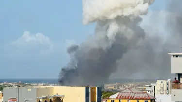 Somali'de askeri helikopter düştü