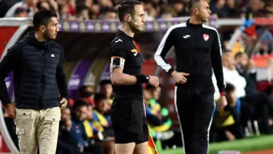 Genç hakem evinde ölü bulundu