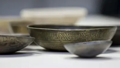 Koleksiyoncuların gözdesi: Suyu duayla buluşturan şifa tası