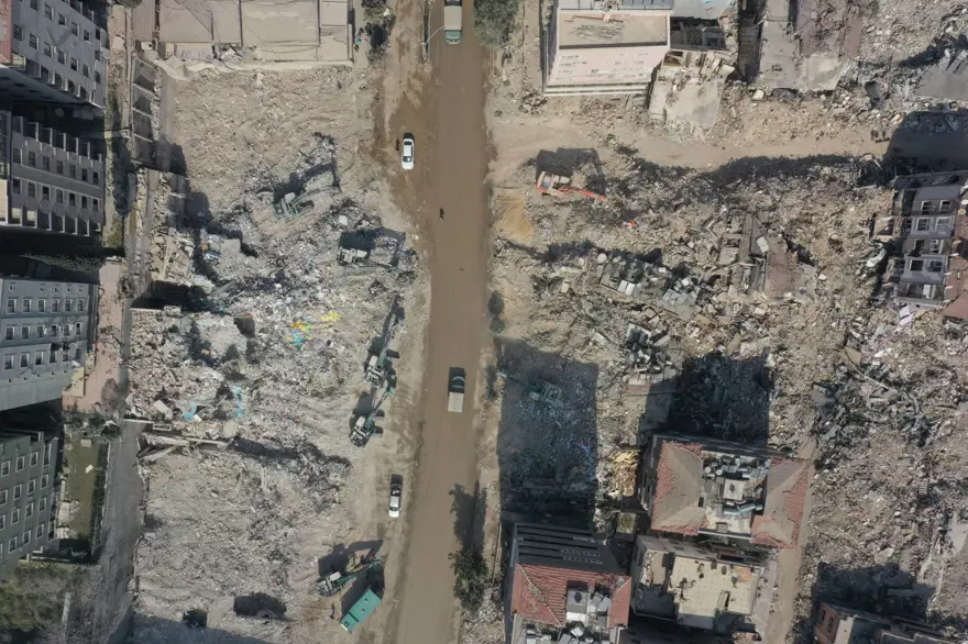 3 soru 3 yanıt | Deprem sonrası imar suçlularını neler bekliyor? 15