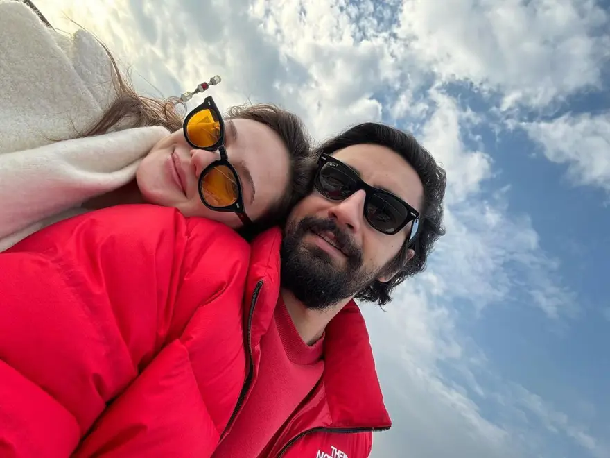 "Karlar kraliçesi Alina" balayında 1