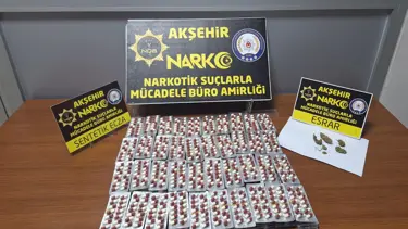 Konya'da çantasında uyuşturucu ele geçirilen zanlı tutuklandı