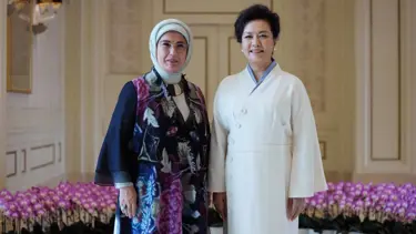 Emine Erdoğan, Çin Devlet Başkanı’nın eşi ile görüştü