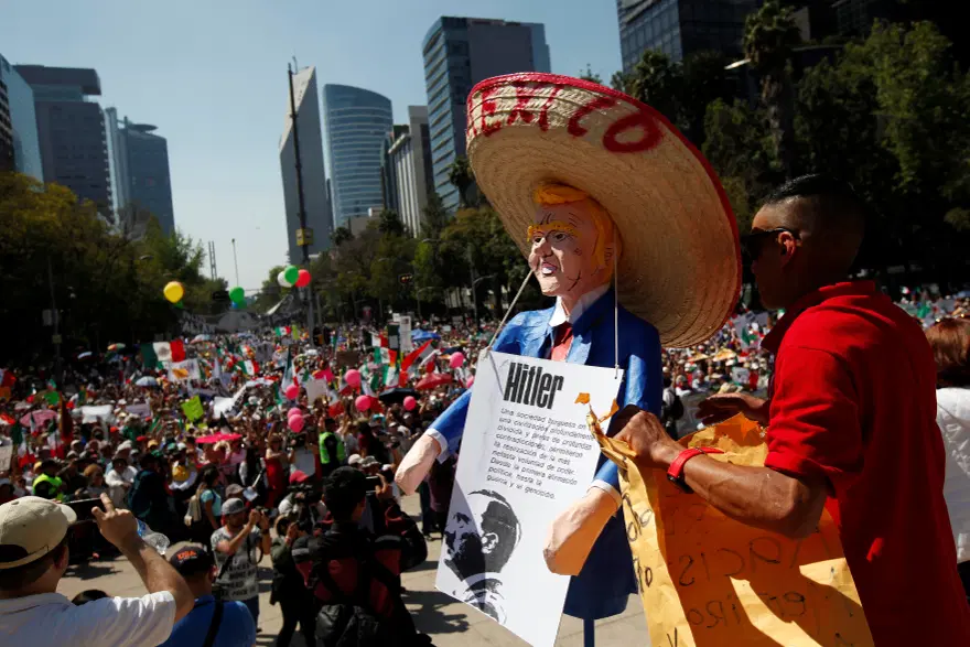 Meksika'da Trump protestosu 24 Meksika'da Trump protestosu 24