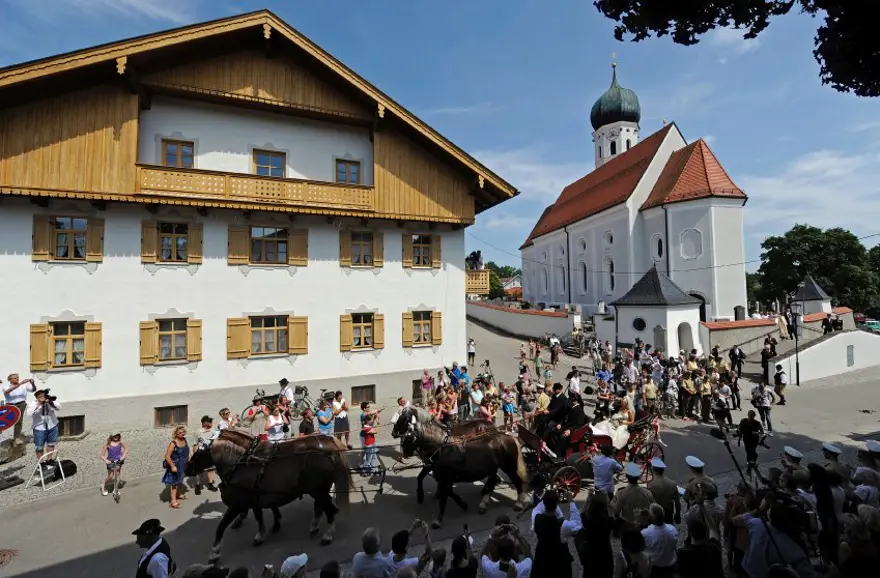 Lahm hayatının imzasını attı 19