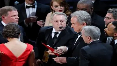 Oscar'daki yanlış anonsu böyle ti'ye aldılar