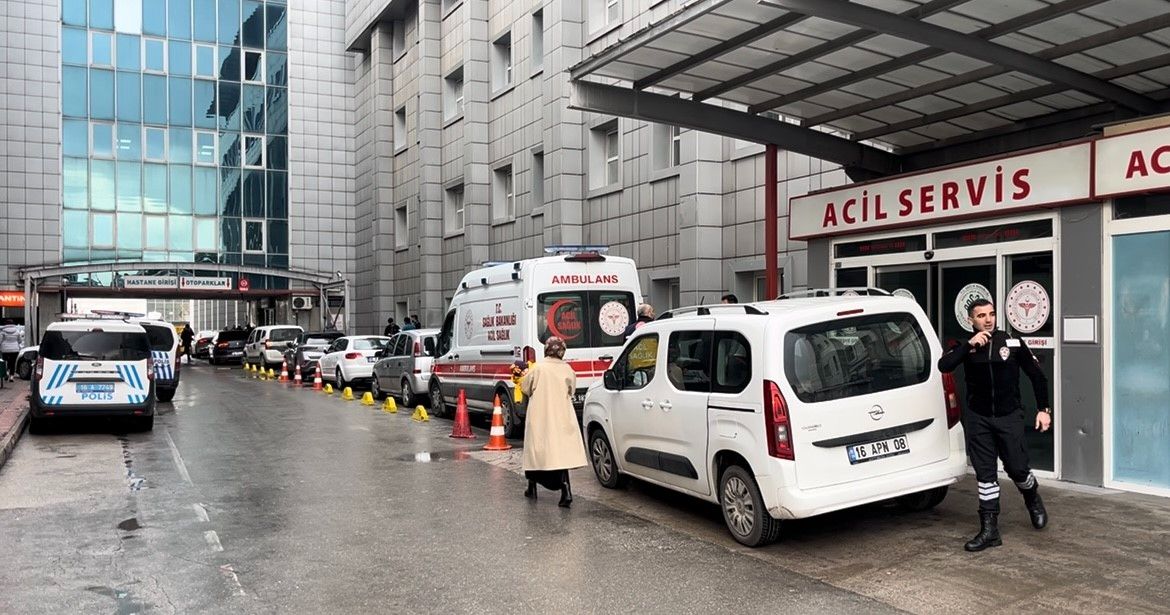 Öğretmenin doğum günü sürprizi 14 öğrenciyi zehirledi