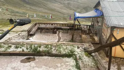 Rize’de yaylalarda dolu yağışı