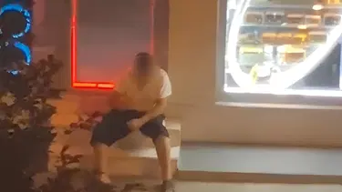 Sokak ortasında mastürbasyon yaptı