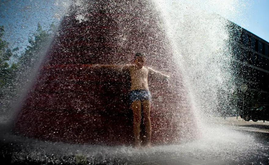 Sıcakta böyle serinliyorlar 31 Sıcakta böyle serinliyorlar 31