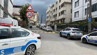 Dairede yaralı bulunan kadın hastanede öldü: Şüpheli eş gözaltında