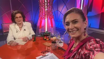 Ceyda Düvenci'nin konuğu Gülseren Budayıcıoğlu: Ben çalışma hastasıyım