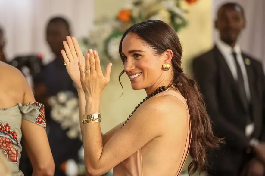 Meghan Markle'a "çıplaklık" eleştirisi 4